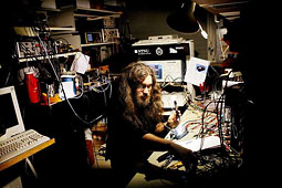 Photo of me in the lab, from article in Adresseavisen